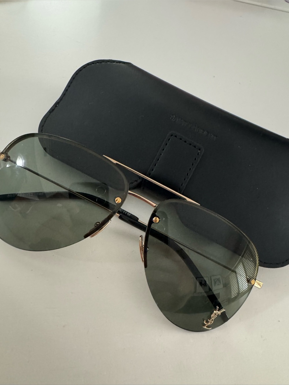 Authentic YSL Rimless Aviator Sunglasses with Monogram Lens Logo & Case
